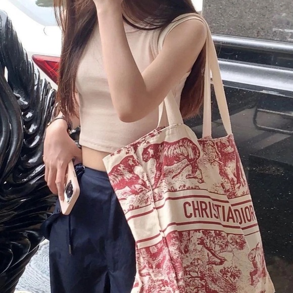 CHRISTIAN DIOR Dioriviera Tote Bag Part Of The Iconic DiorBook & Star Dior Charm - Picture 12 of 16